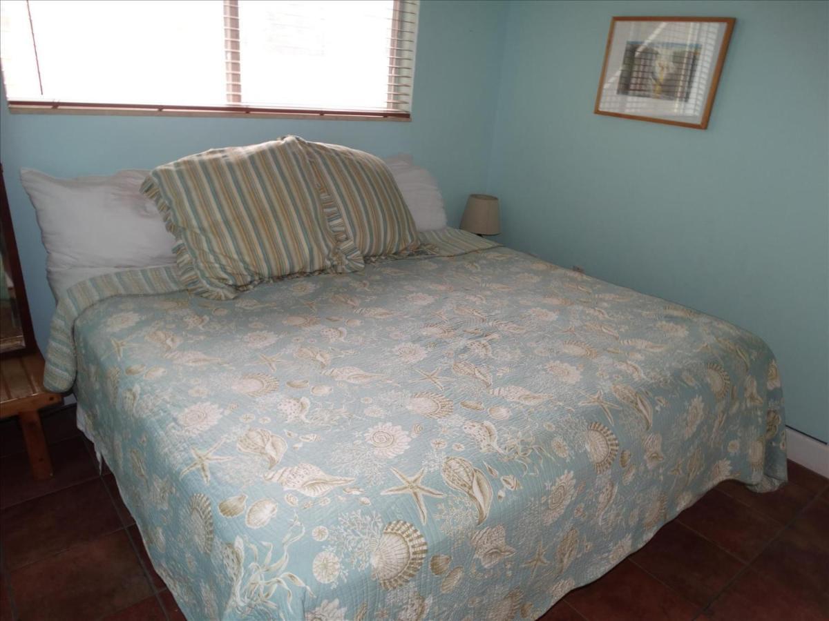 Quiet Vista Del Mar 2 Bedroom Condo Beachfront Property Cocoa Beach Exterior photo